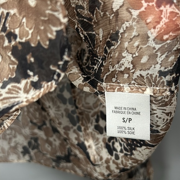 Theory Silk Floral Sheer Ruffle V- Neck Long Sleeve Top size S - Picture 6 of 10